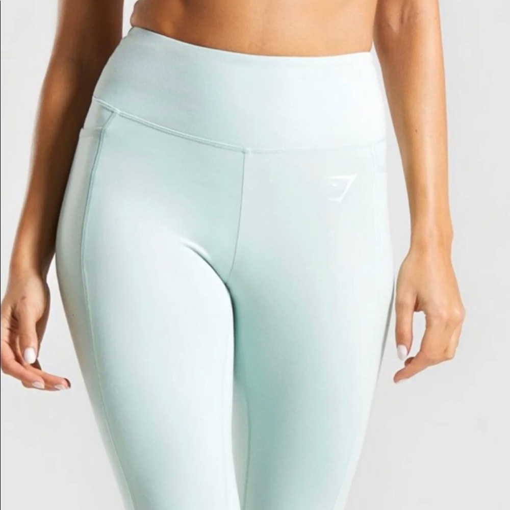 Gymshark dreamy pocket leggings pistacho